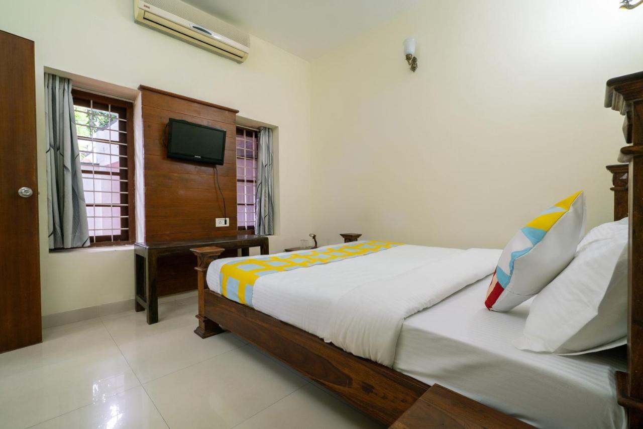 Oyo Home 63551 Pleasant Stay Near Fort Kochi Beach Экстерьер фото